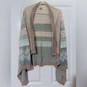 Charlotte Russe Multicolor Patterned Cardigan